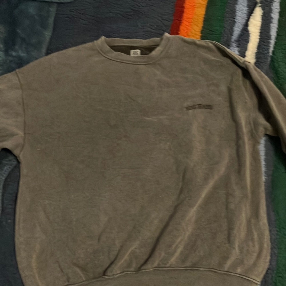 Urban outfitters crewneck sweatshirt
